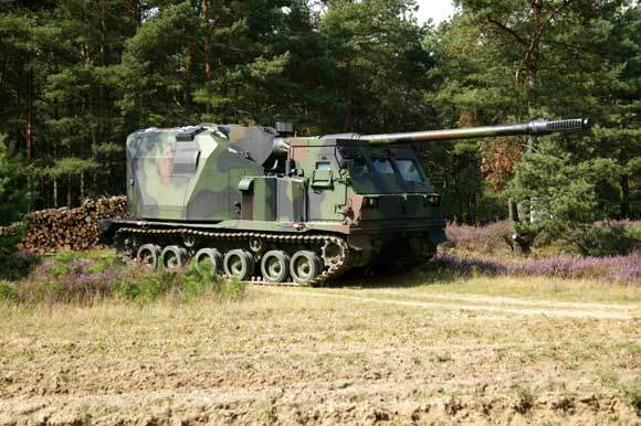 The Artillery Gun Module (AGM) is a medium-weight, turreted, self-propelled howitzer based on the PzH 2000 SP howitzer in service with the German Army.