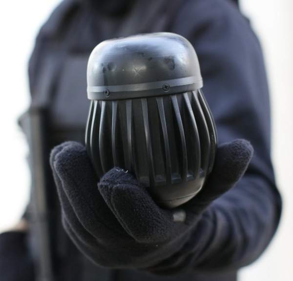 pulse weaponry Boeing CHAMP video and jammer grenades