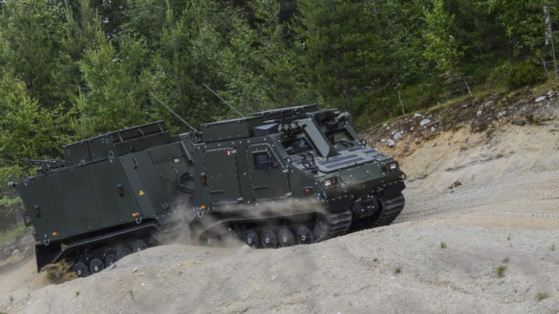 KAMIYA 1/144 Swidish BVS-10 All Terrain Armored Vehicle Resin Kit #SWD270 