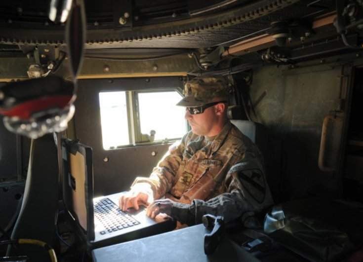 US soldiers undergo training using new electronic warfare technology