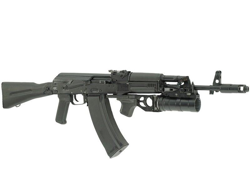 The AK-74M assault rifle with GP-34 grenade launcher and 60-round casket magazine. Credit: Srebenicakaka