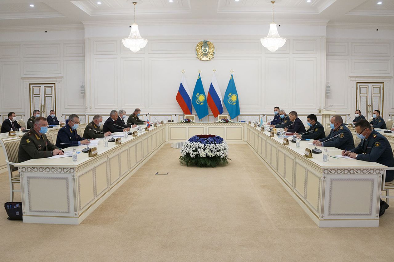 Russia and Kazakhstan sign military cooperation agreement