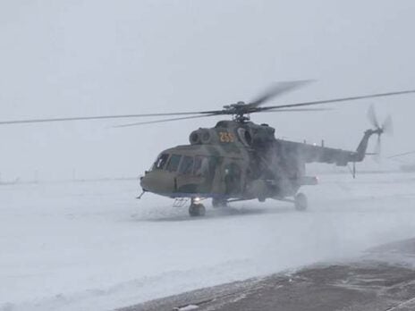 Russia’s CMD crews conduct Mi-8 helicopter training in Tyva