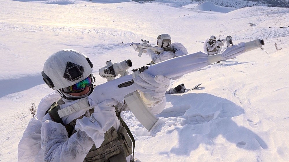Azerbaijan holds special tactical exercises in winter conditions