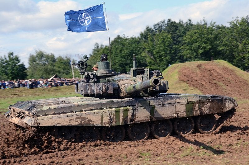 Ukraine conflict: Czech Republic sends fighting vehicles