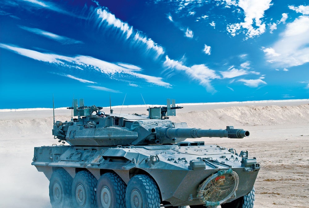 Rising to the challenge of high-power defence applications: 5-pole HBB connectors