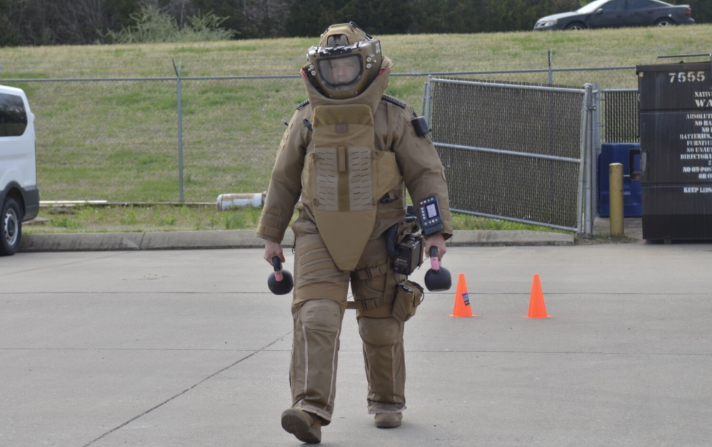 EOD bomb suit shoot | Recently did a shoot for the US milita… | Flickr