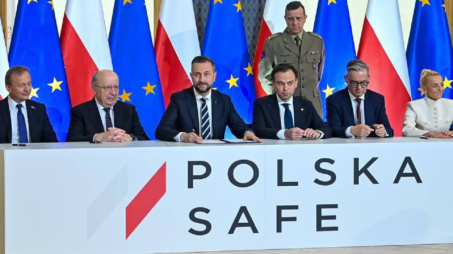 Poland signs $51.5bn SAFE defence loans agreement with EU