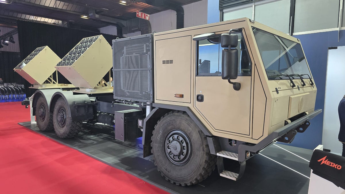 CSG and PGZ Establish Cooperation on the Offering of a Modular Mine Laying System on a Tatra Chassis for Export Markets-feature-image