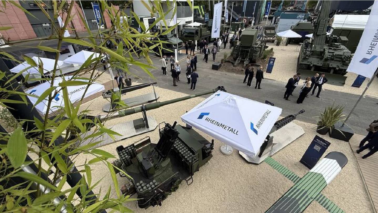 Rheinmetall Unveils L60 155mm Artillery System at Eurosatory 2026