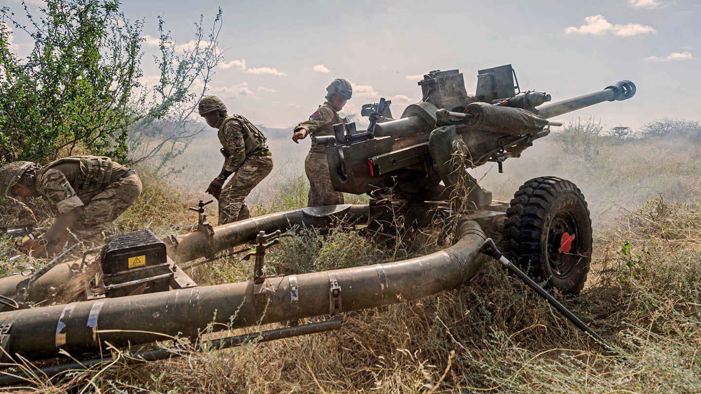 UK Freezes 105mm Light Gun and 81mm Mortar Replacement