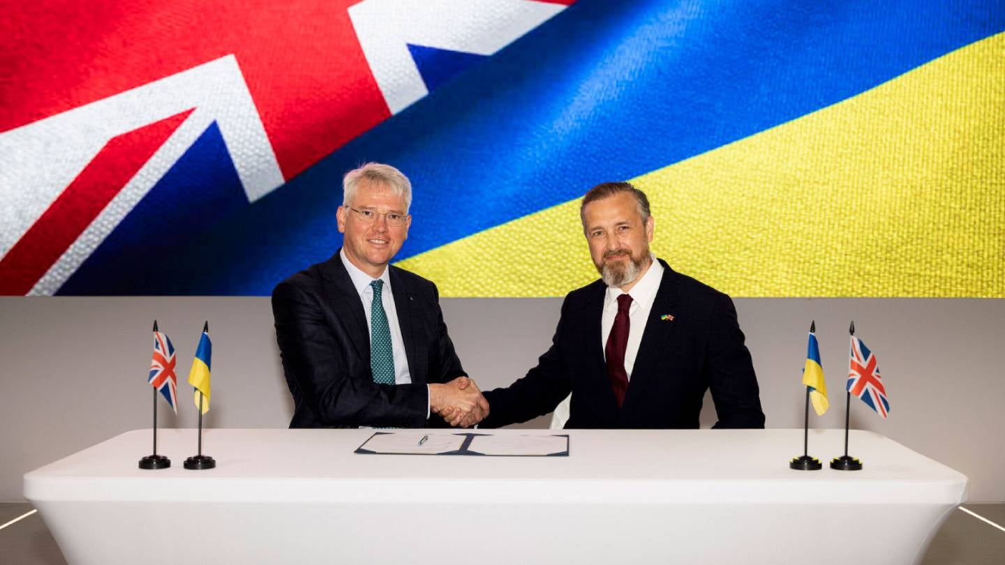BAE Systems Licenses L119 Light Gun Manufacturing in Ukraine