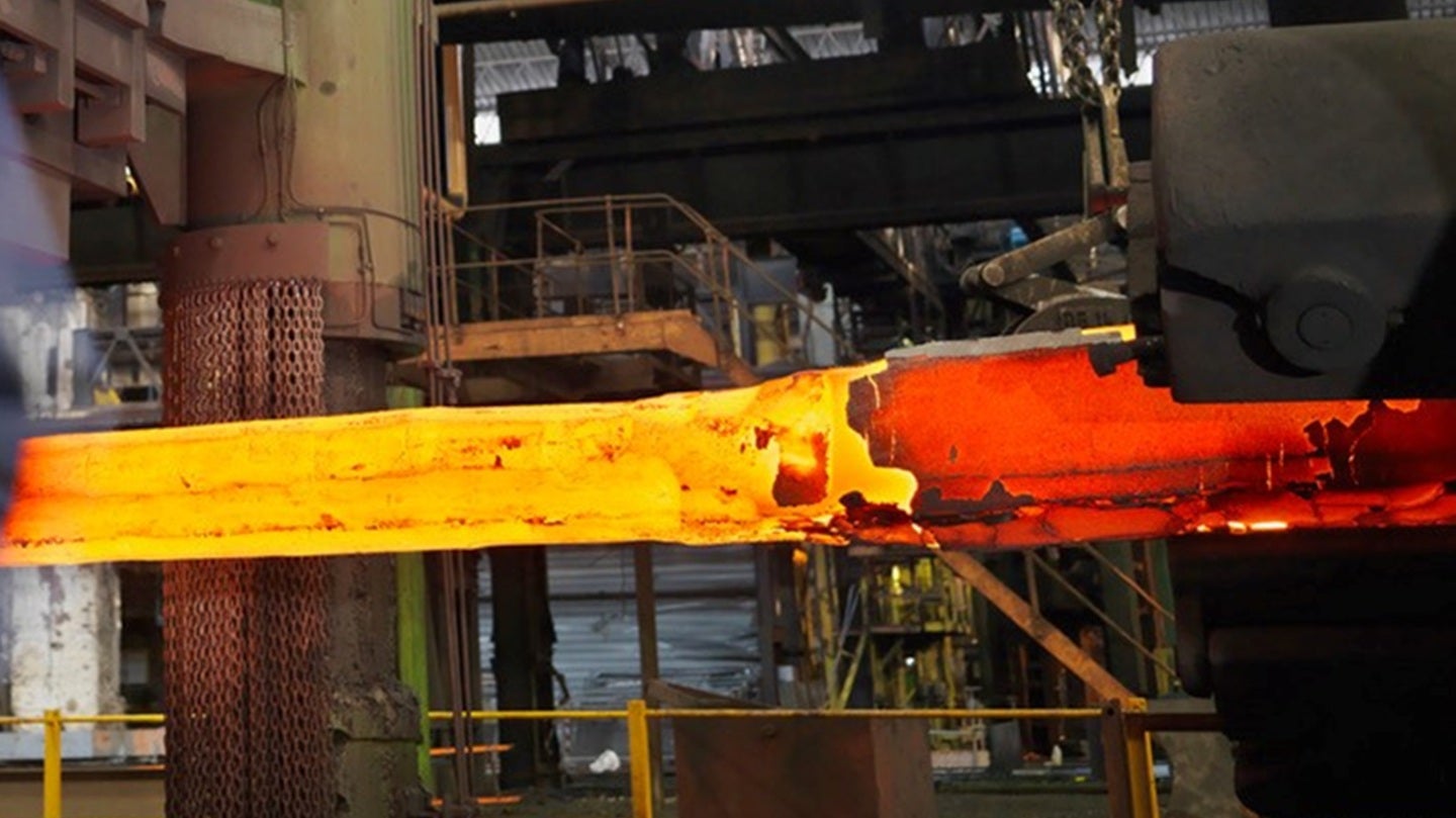 Ukraine Receives First Batch of UK-Built Artillery Barrels