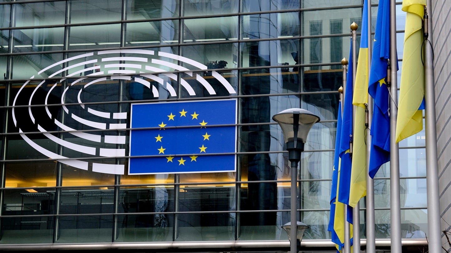 EU Seizes Russian Windfall Profits Amid Ukraine Combat Surge