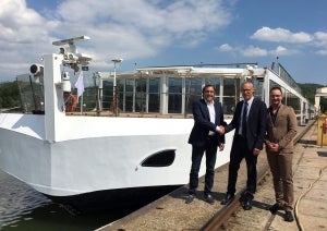 Steyr Motors joins forces with Austrian shipyard OSWAG